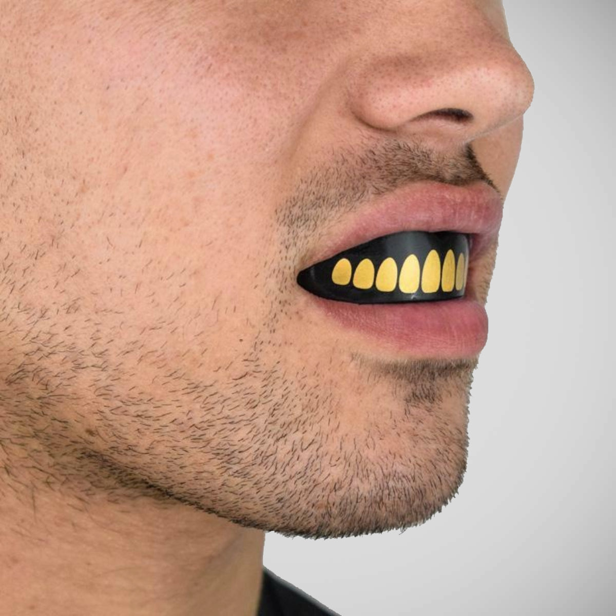 SafeJawz Extro Goldie Mouth Guard Black/Gold at Bytomic Trade and Wholesale