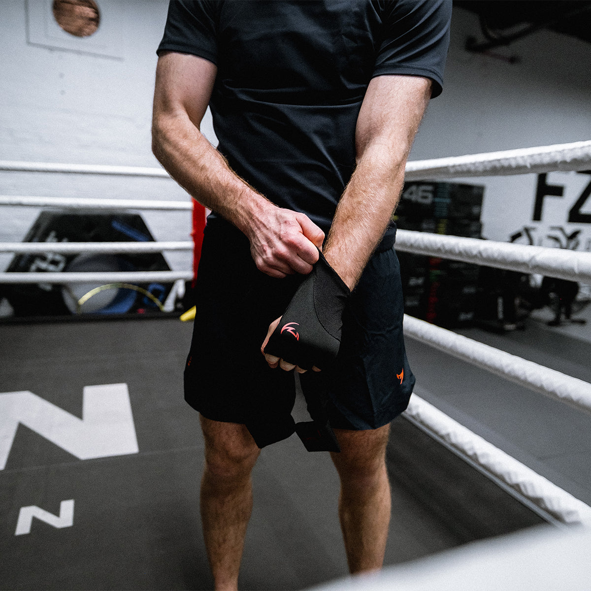 Fumetsu Ghost S3 Quick Hand Wraps Black/White at Bytomic Trade and Wholesale