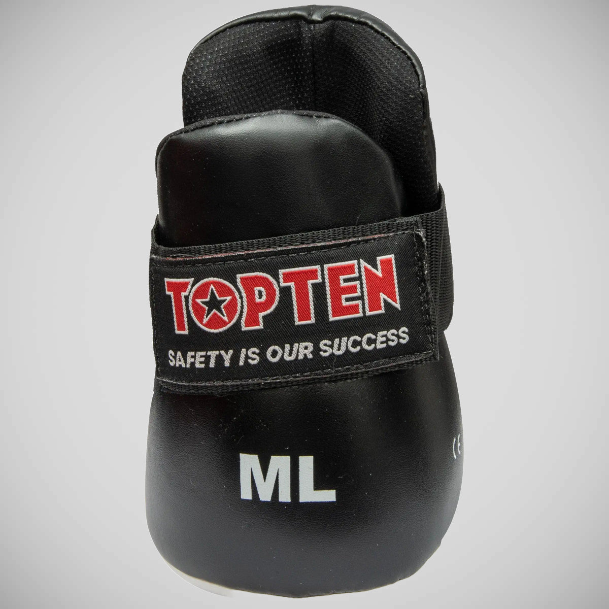 Black Top Ten Fight Kicks at Bytomic Trade and Wholesale