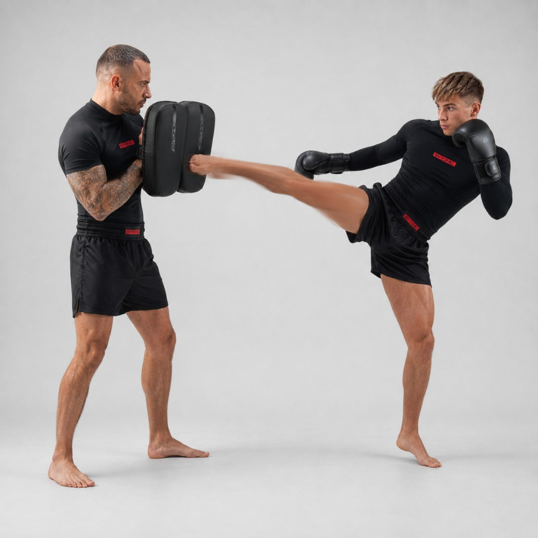 Black/Black Bytomic Red Label Flat Thai Pads