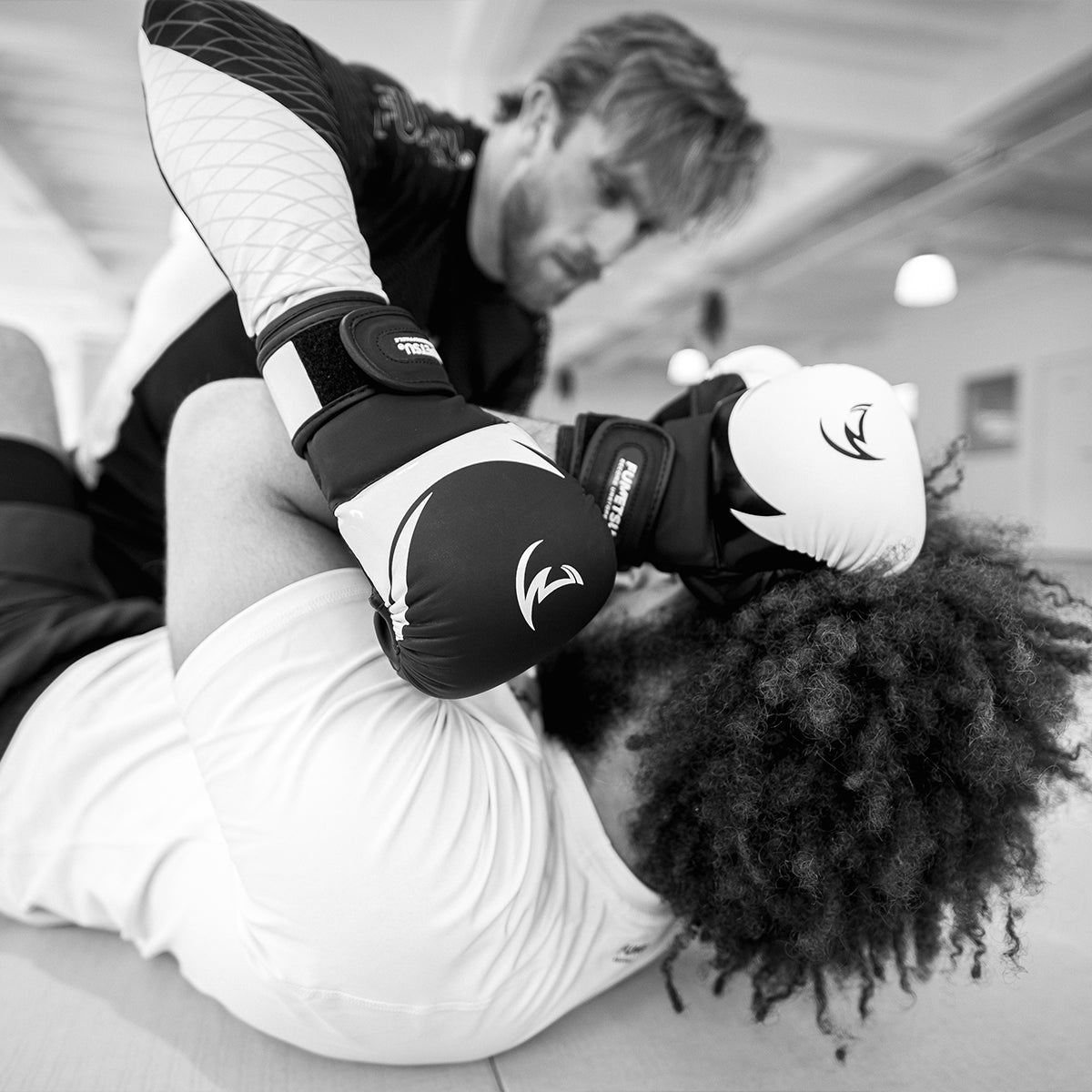 Fumetsu Ghost S3 MMA Sparring Gloves Black/White at Bytomic Trade and Wholesale