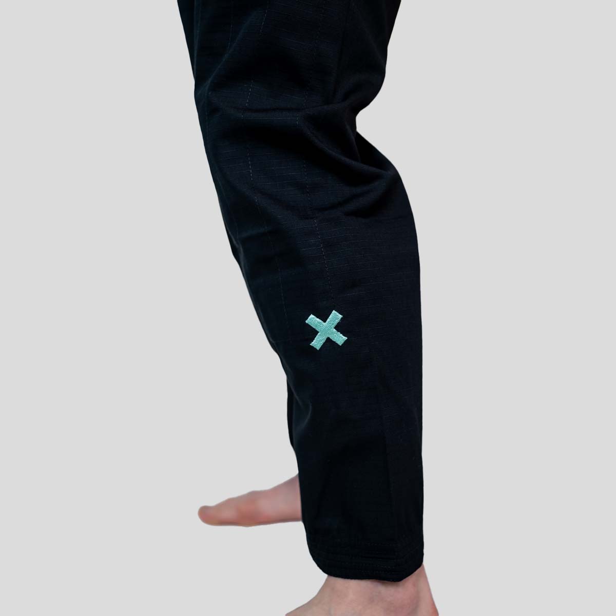 Roll Supreme The Low Key BJJ Gi Black at Bytomic Trade and Wholesale