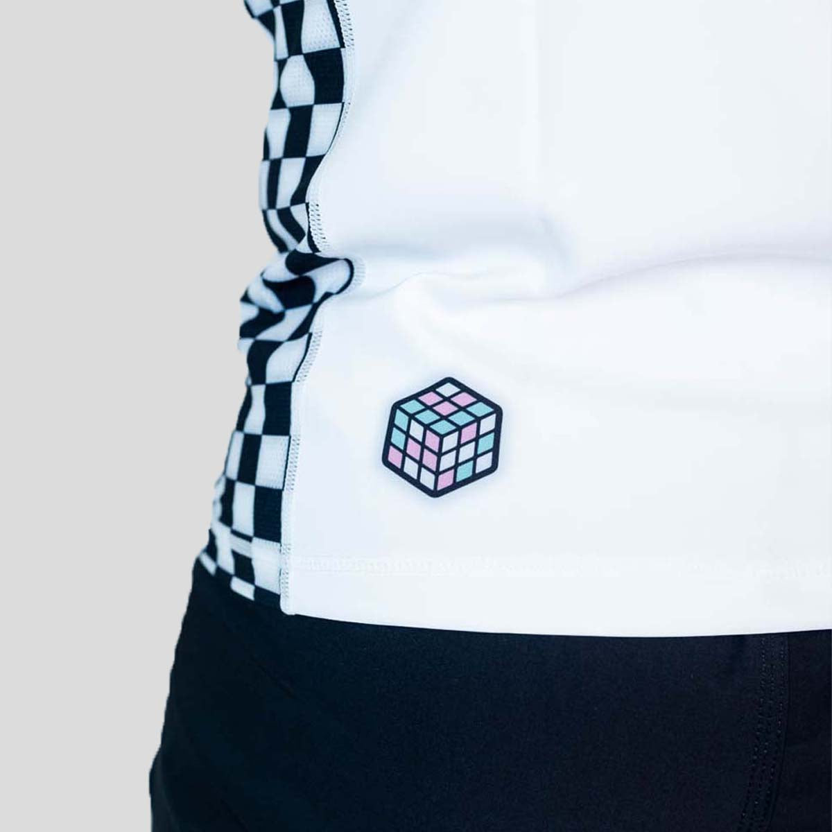 Roll Supreme The Finisher Short Sleeve Rash Guard White/Black at Bytomic Trade and Wholesale