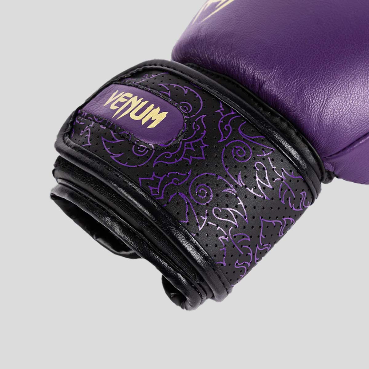 Venum Power 2.0 Boxing Gloves Dark Plum at Bytomic Trade and Wholesale