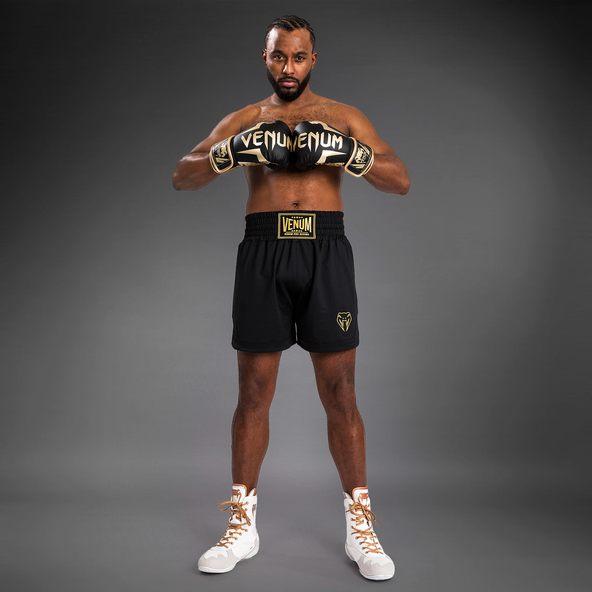 Venum Classic Boxing Shorts Black/Gold - side
