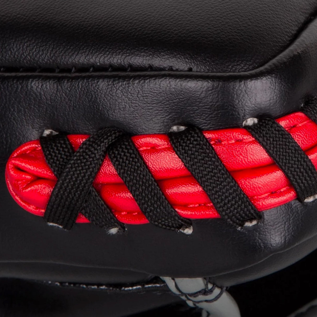Venum Elite Mini Focus Mitts - 6