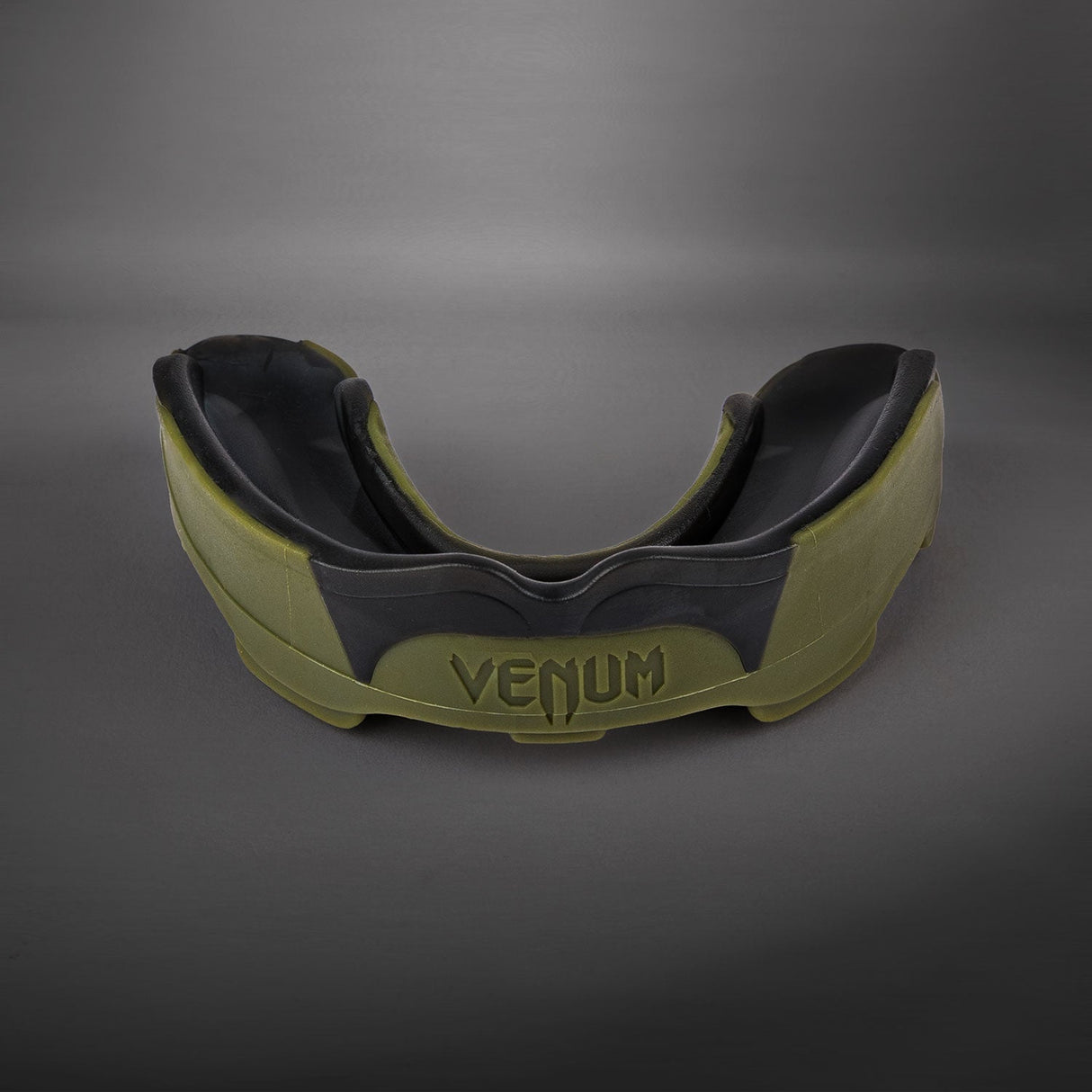 Venum Predator Mouthguard Grey at Bytomic Trade and Wholesale