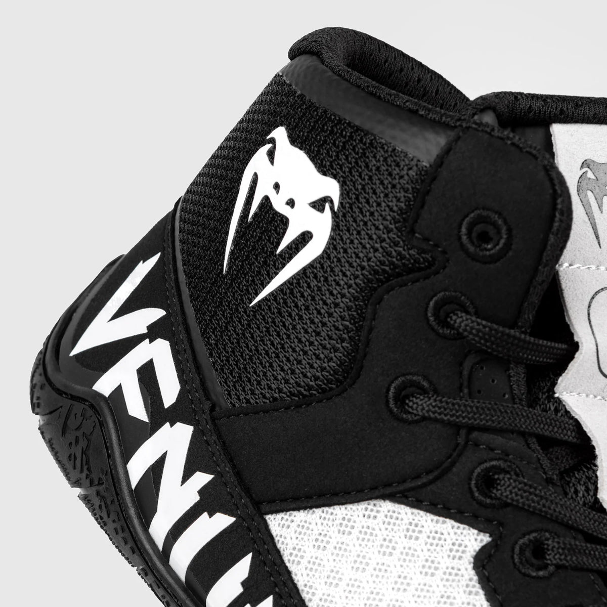 Black/White Venum Elite Wrestling Shoes at Bytomic Trade and Wholesale