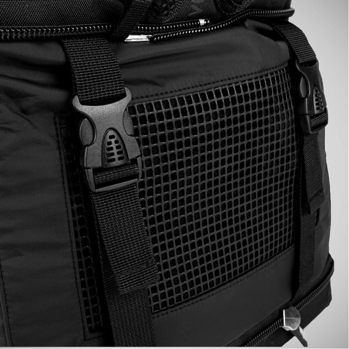 Black/White Venum Challenger Xtreme Evo Back Pack at Bytomic Trade and Wholesale