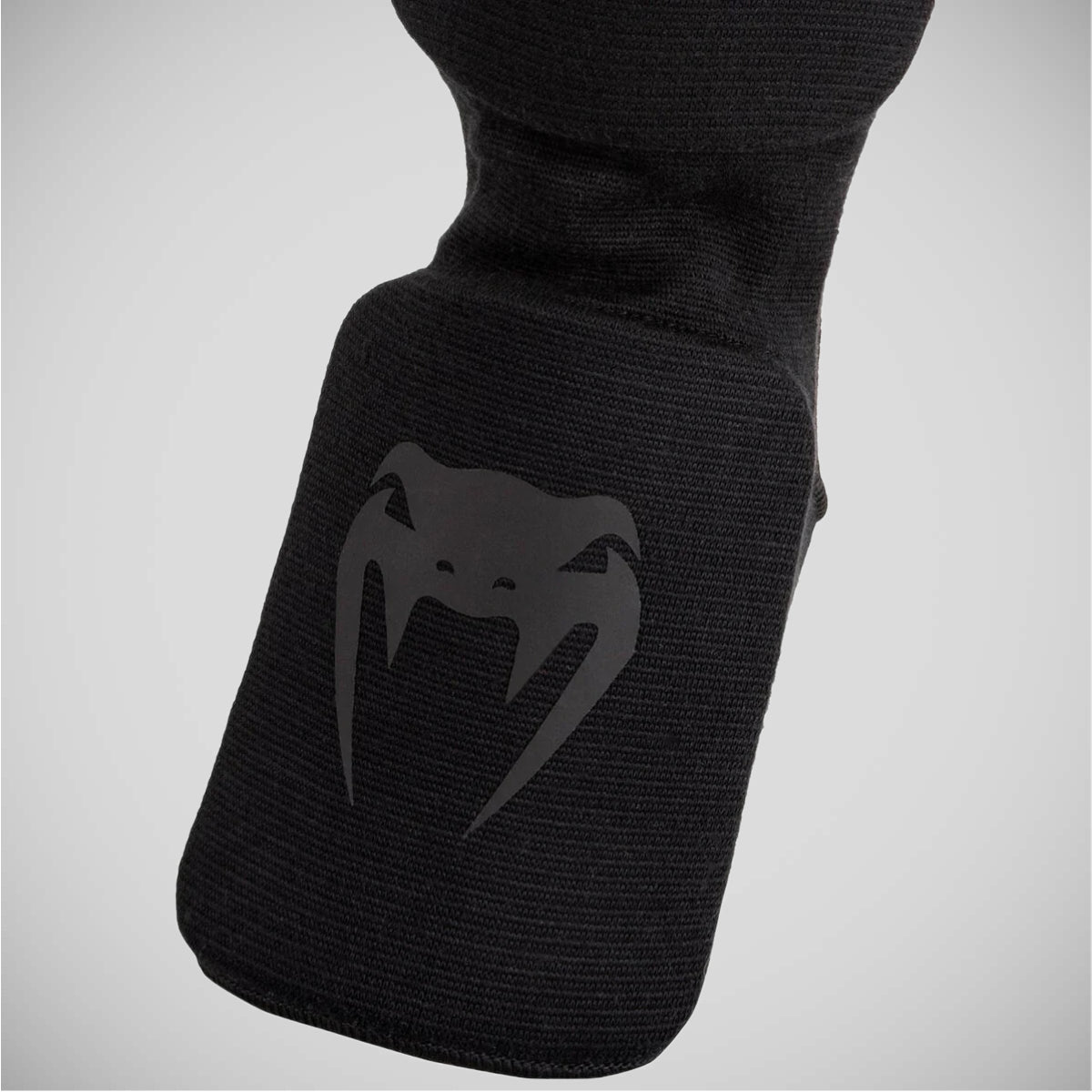 Black/Black Venum Kontact Shin Instep Guards OLD    at Bytomic Trade and Wholesale