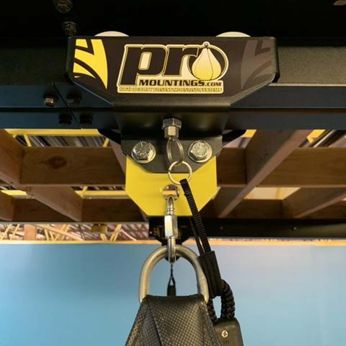 Pro Mountings Spring Plunger Track Combo at Bytomic Trade and Wholesale