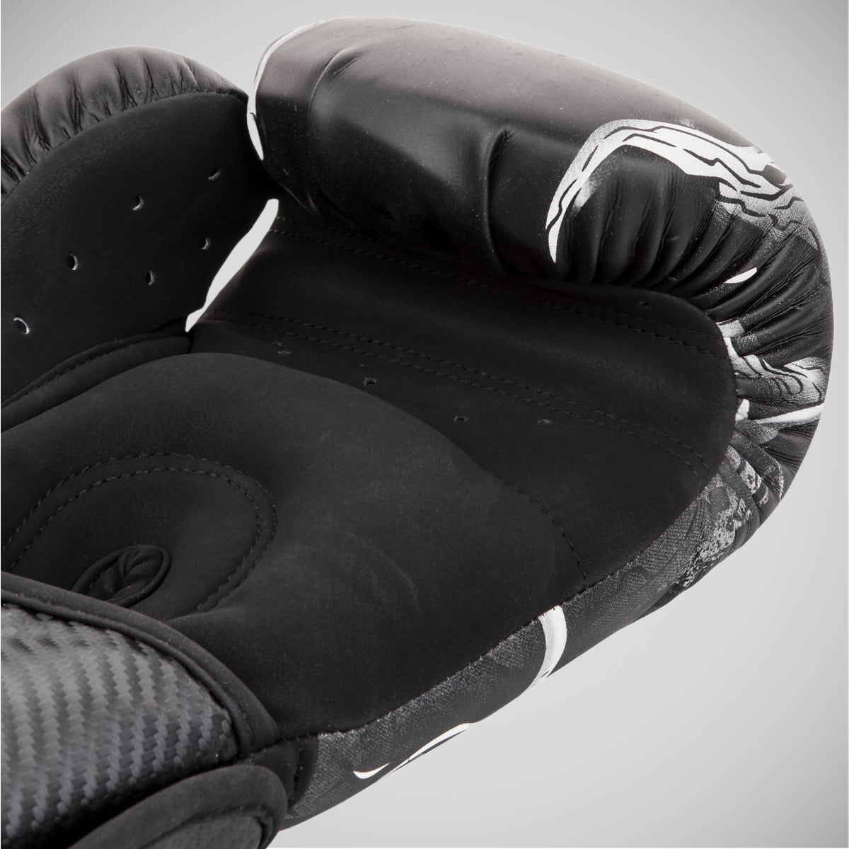 Black Venum Dragon's Flight Boxing Gloves at Bytomic Trade and Wholesale