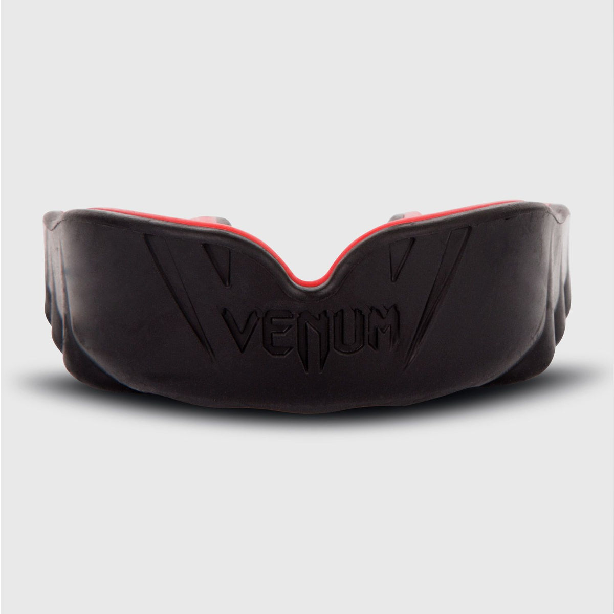 Black/Red Venum Challenger Mouthguard at Bytomic Trade and Wholesale
