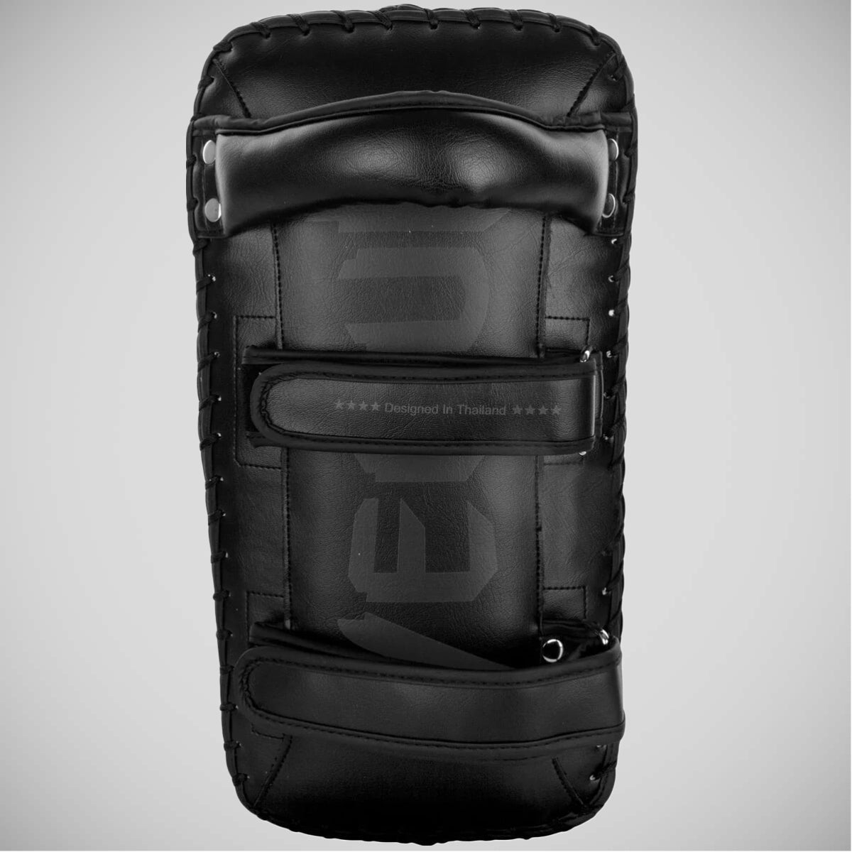 Black/Black Venum Giant Kick Pads at Bytomic Trade and Wholesale