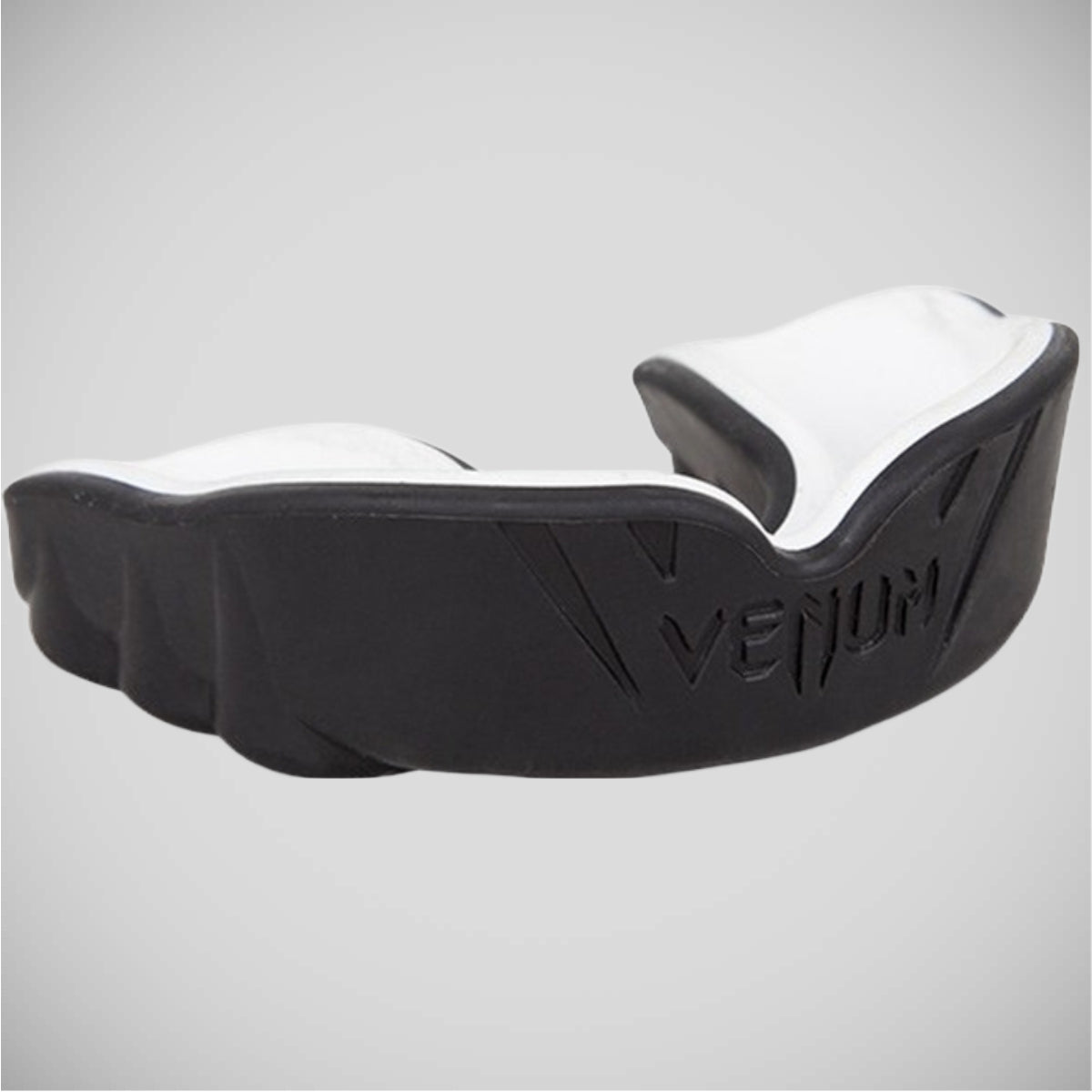 Black/White Venum Challenger Mouthguard at Bytomic Trade and Wholesale