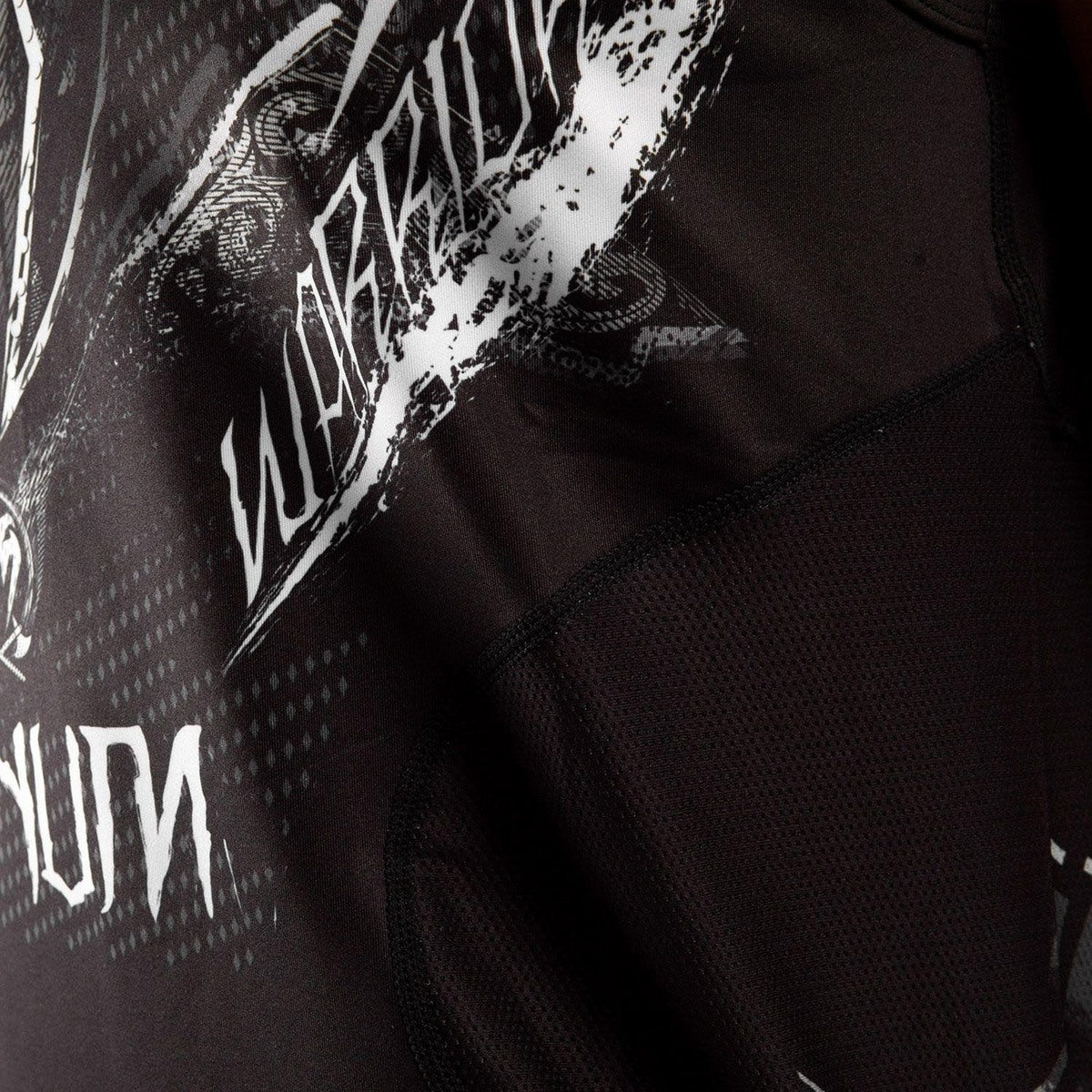 Venum GLDTR 4.0 Dry Tech Tank Top at Bytomic Trade and Wholesale