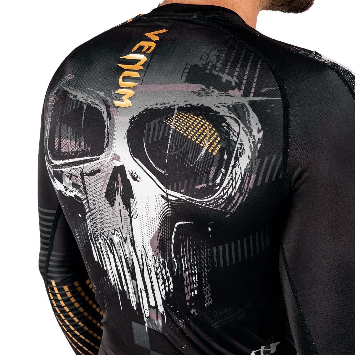 Venum Skull Long Sleeve Rash Guard at Bytomic Trade and Wholesale