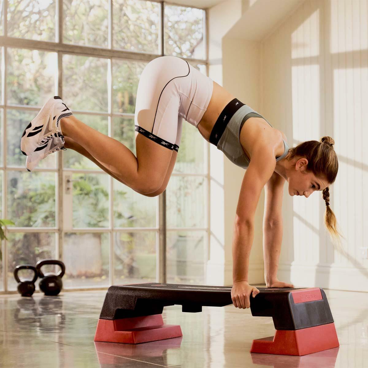 Reebok Step with Bluetooth Counter at Bytomic Trade and Wholesale