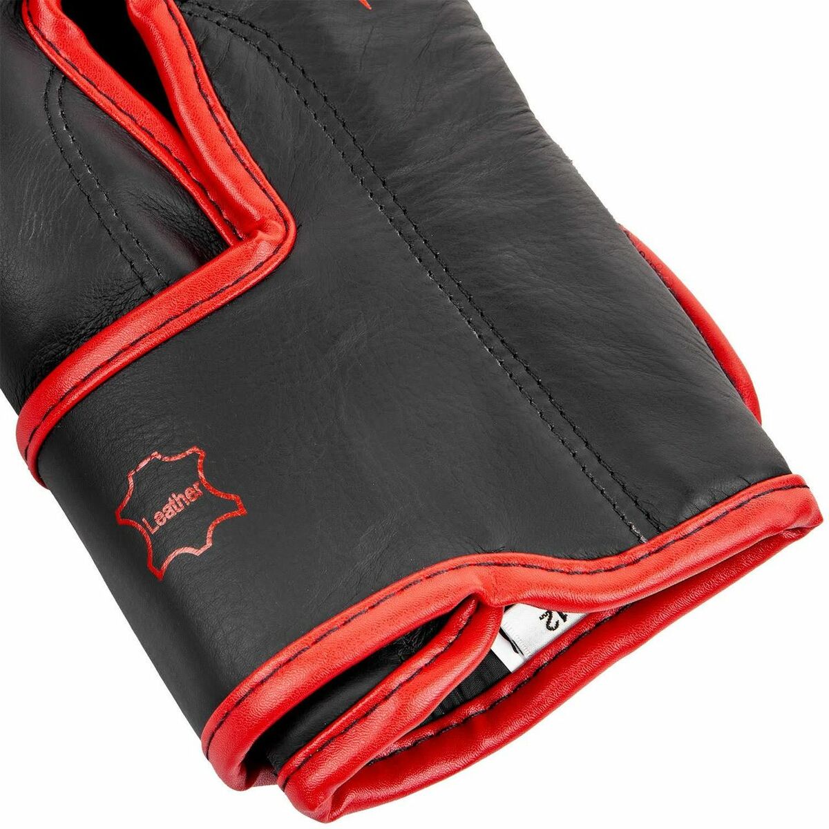 Venum Giant 2.0 Pro Boxing Gloves at Bytomic Trade and Wholesale