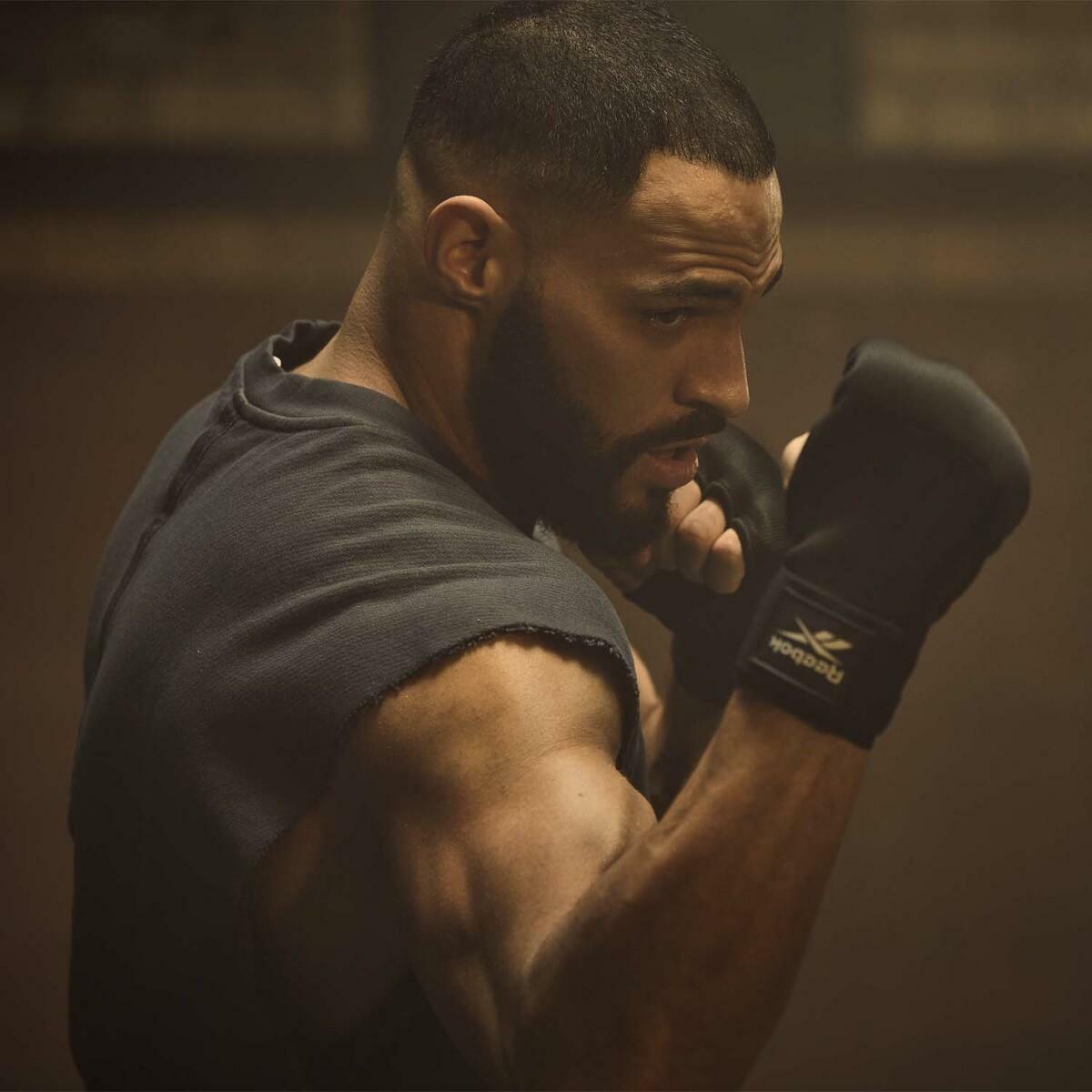 Black Reebok Pro Quick Hand Wraps at Bytomic Trade and Wholesale