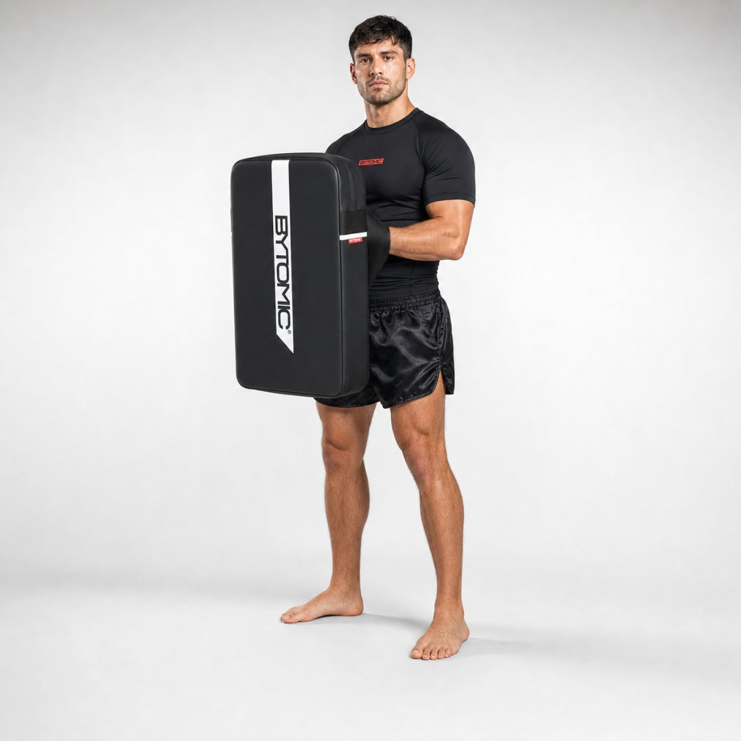 Black Bytomic Red Label Straight Kick Shield
