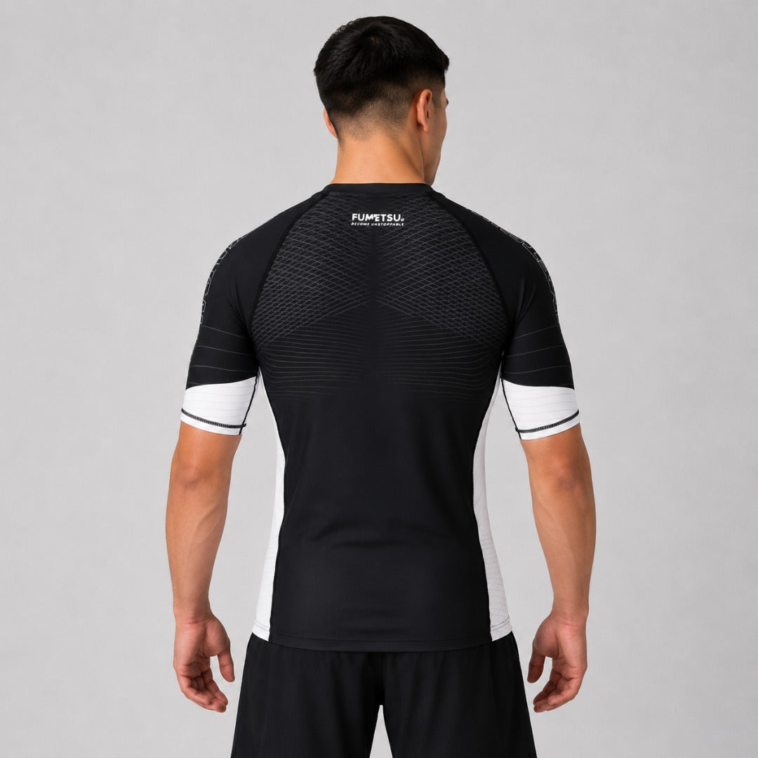 Fumetsu Competitor MK2 Short Sleeve Rash Guard Black/White
