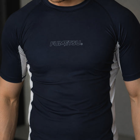 Fumetsu Icon Short Sleeve Rash Guard Navy/White