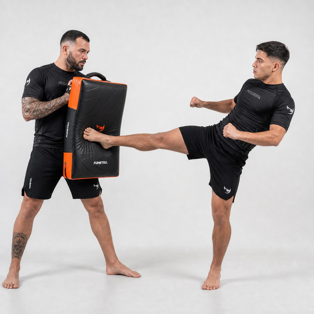 Fumetsu Icon Square Kick Shield Black/Orange