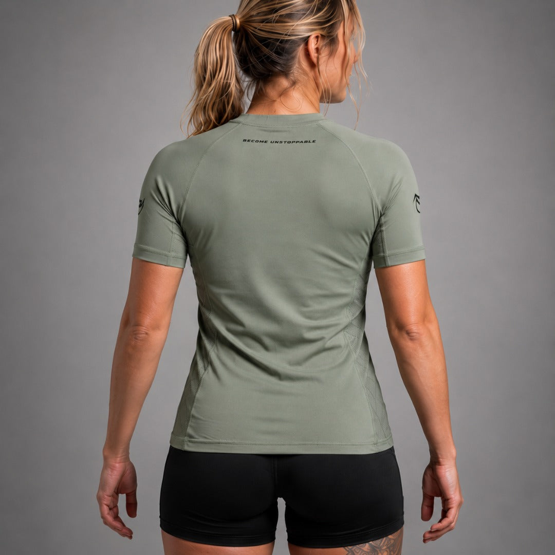 Fumetsu Icon Womens Short Sleeve Rash Guard Sand