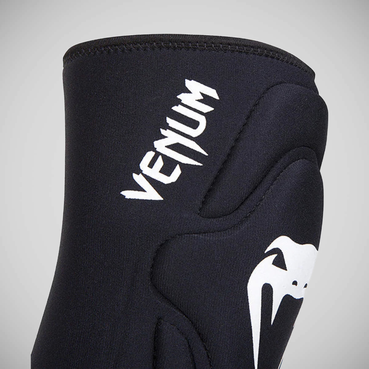 Venum Kontact Gel Knee Pads Black    at Bytomic Trade and Wholesale