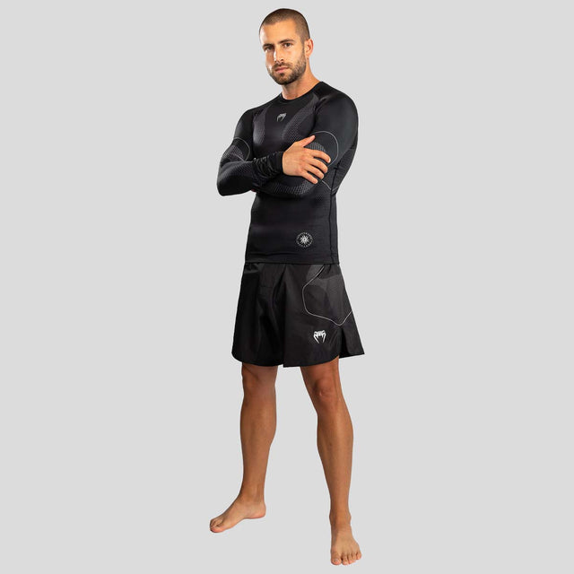 Venum Nexus Long Sleeve Rash Guard Black/Silver    at Bytomic Trade and Wholesale