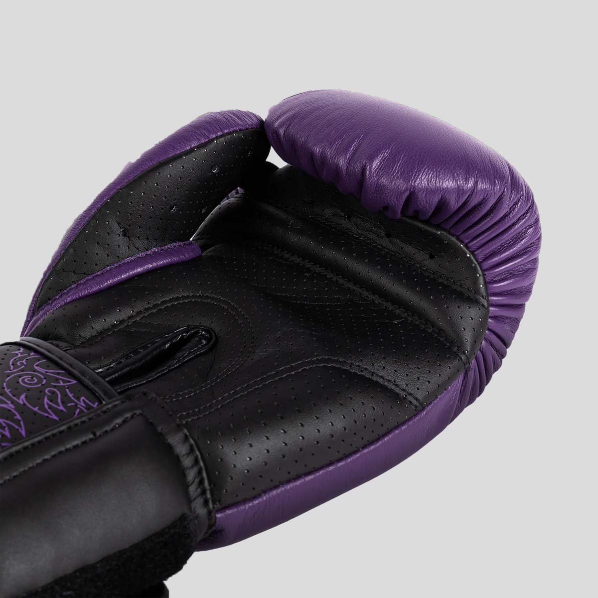Venum Power 2.0 Boxing Gloves Dark Plum at Bytomic Trade and Wholesale