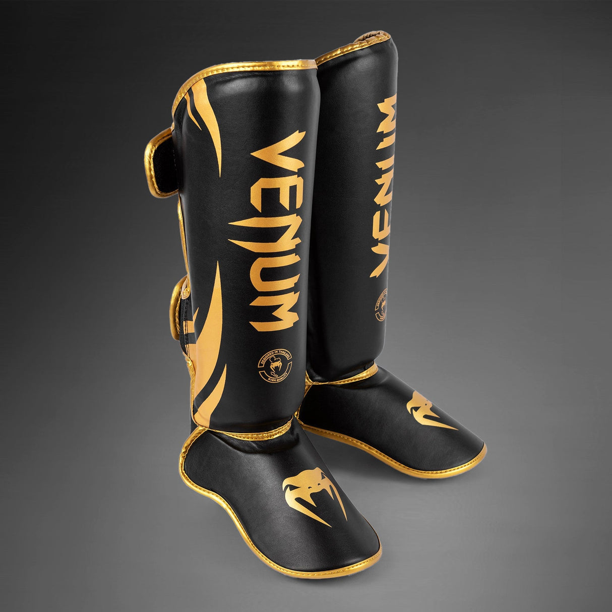 Venum Challenger Stand Up Shin Guards Black/Gold - detail