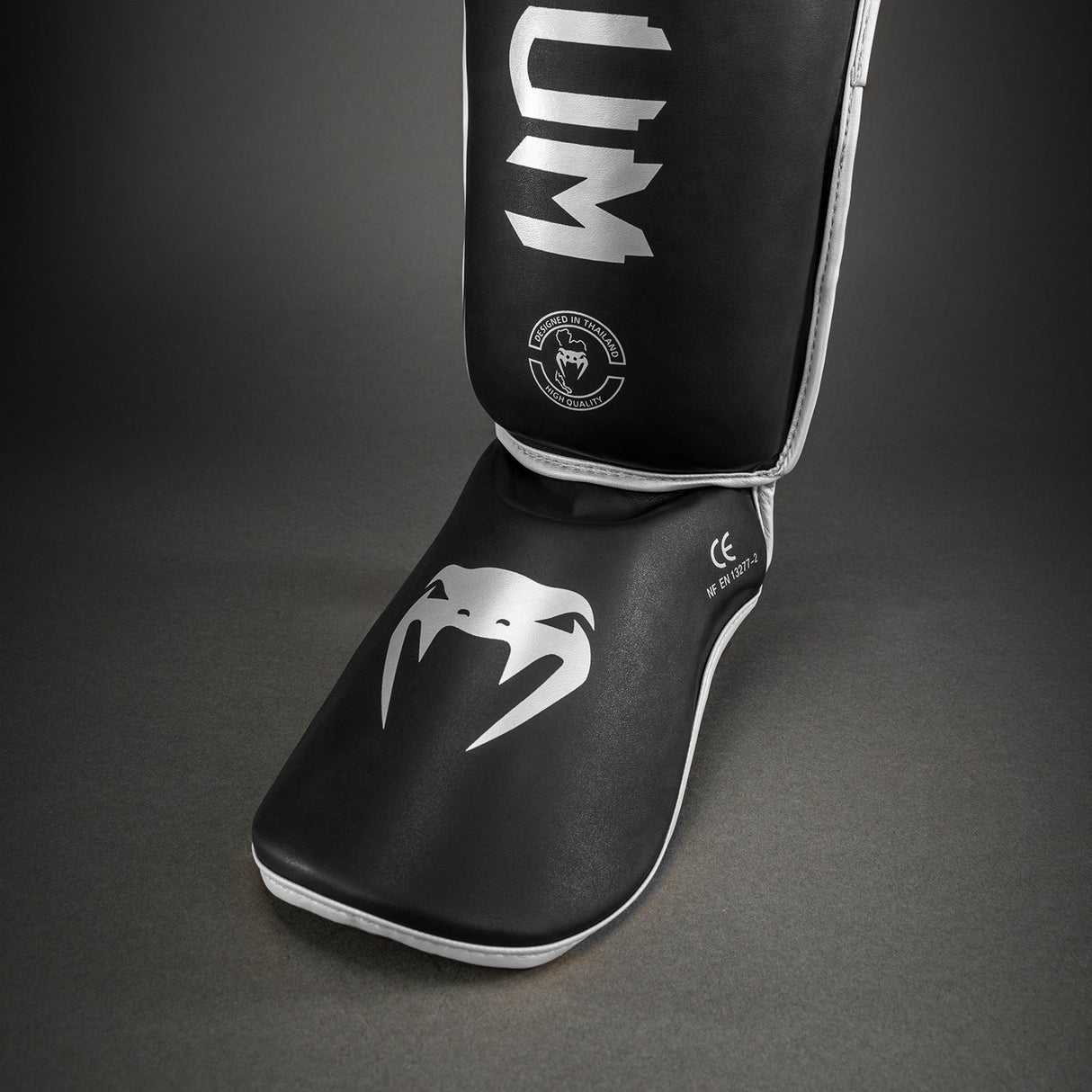 Venum Challenger Stand Up Shin Guards Black/Silver - side
