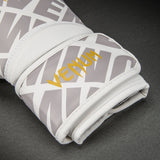 Venum Contender 1.5 XT 3D Boxing Gloves White/ Gold - detail