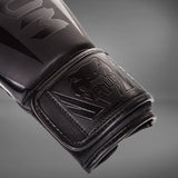 Venum Elite Boxing Gloves - detail