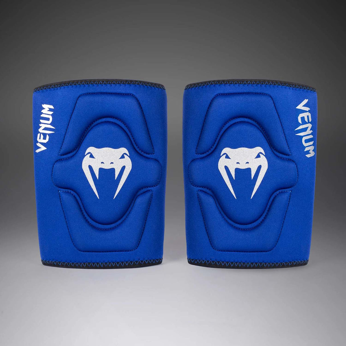 Venum Kontact Gel Knee Pad Royal Blue/Silver at Bytomic Trade and Wholesale