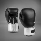 Venum Power 2.0 Boxing Gloves Black/Silver - detail