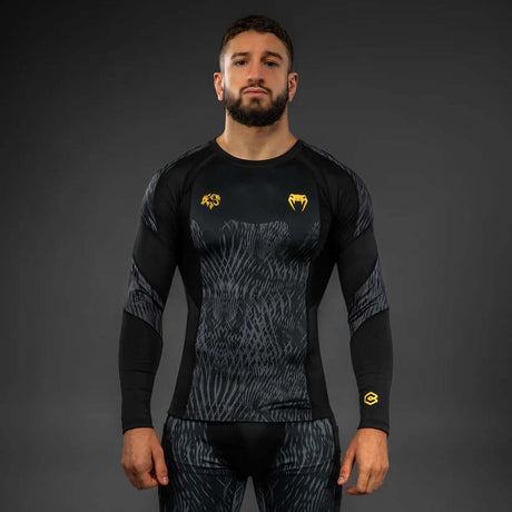 Venum x Chimaev Long Sleeve Rash Guard Black/Grey    at Bytomic Trade and Wholesale