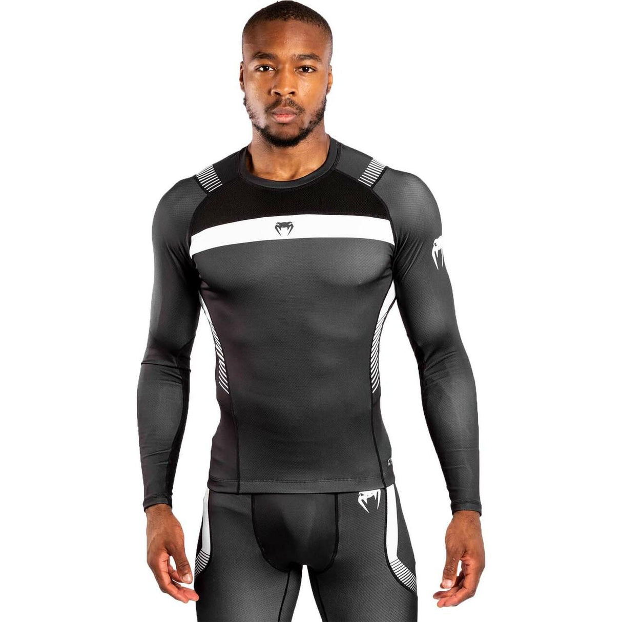 Venum No Gi 3.0 Long Sleeve Rash Guard Black/White Small  at Bytomic Trade and Wholesale