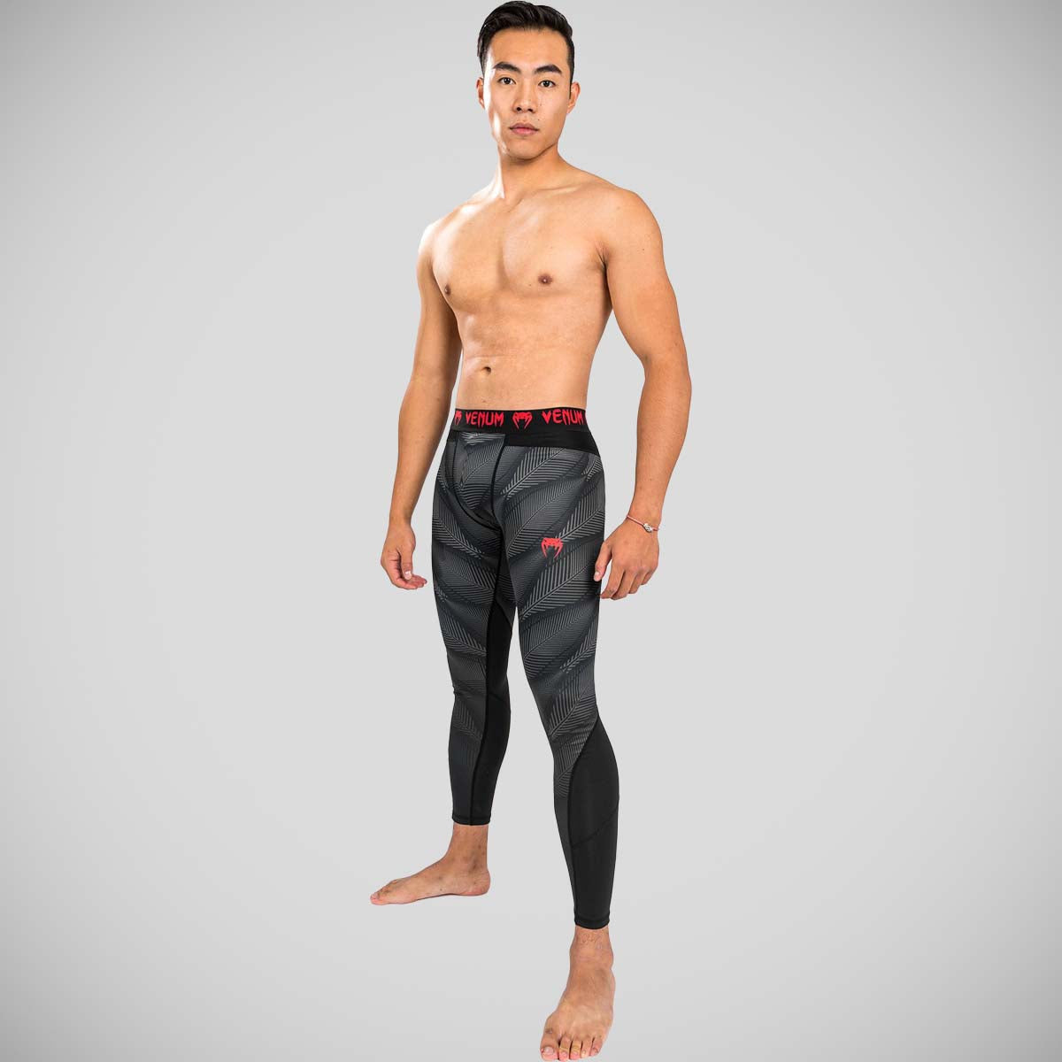 Black/Red Venum Phantom Spats    at Bytomic Trade and Wholesale