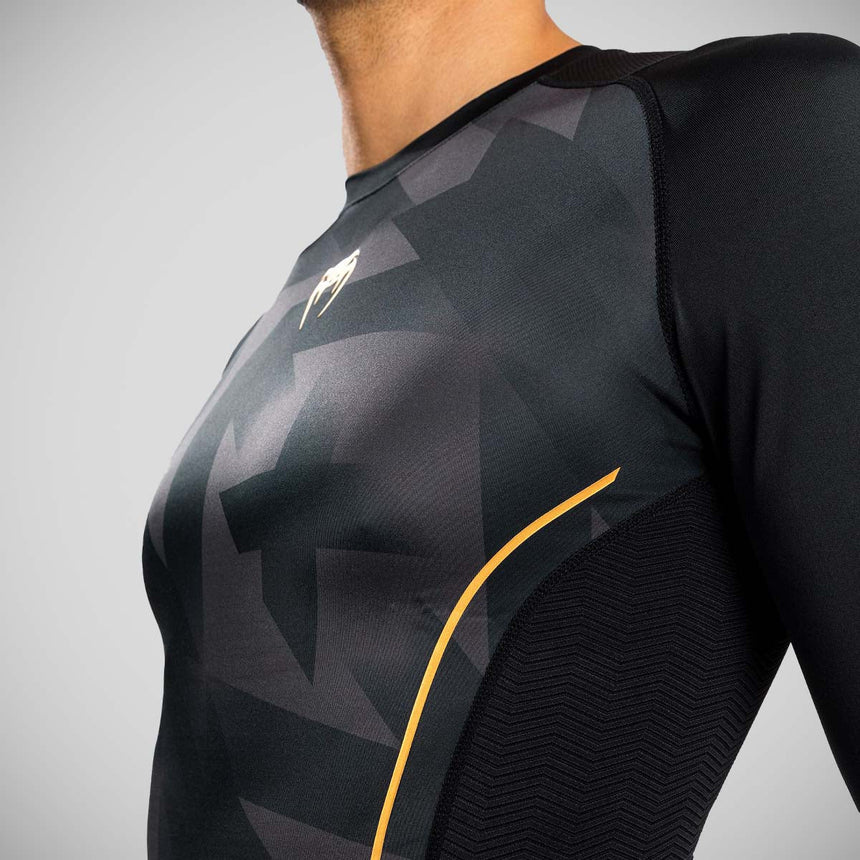 Black/Gold Venum Razor Long Sleeve Rash Guard    at Bytomic Trade and Wholesale