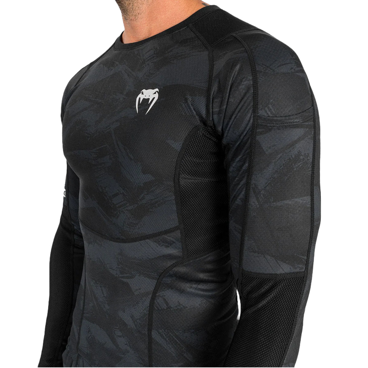 Black Venum Electron 3.0 Long Sleeve Rash Guard    at Bytomic Trade and Wholesale